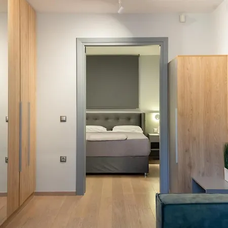 Carpe Diem Corinthian Suites I